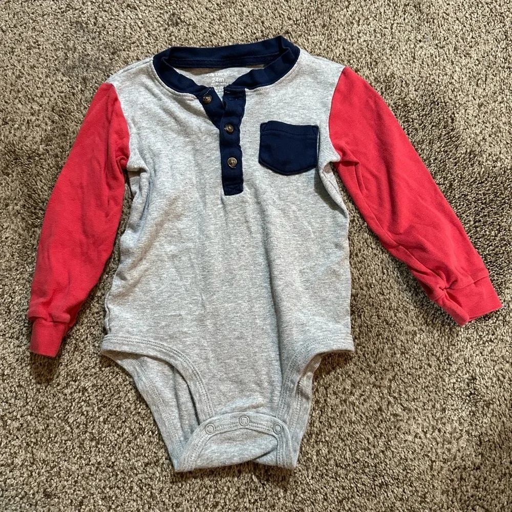 Kids Carters long sleeve onesies set